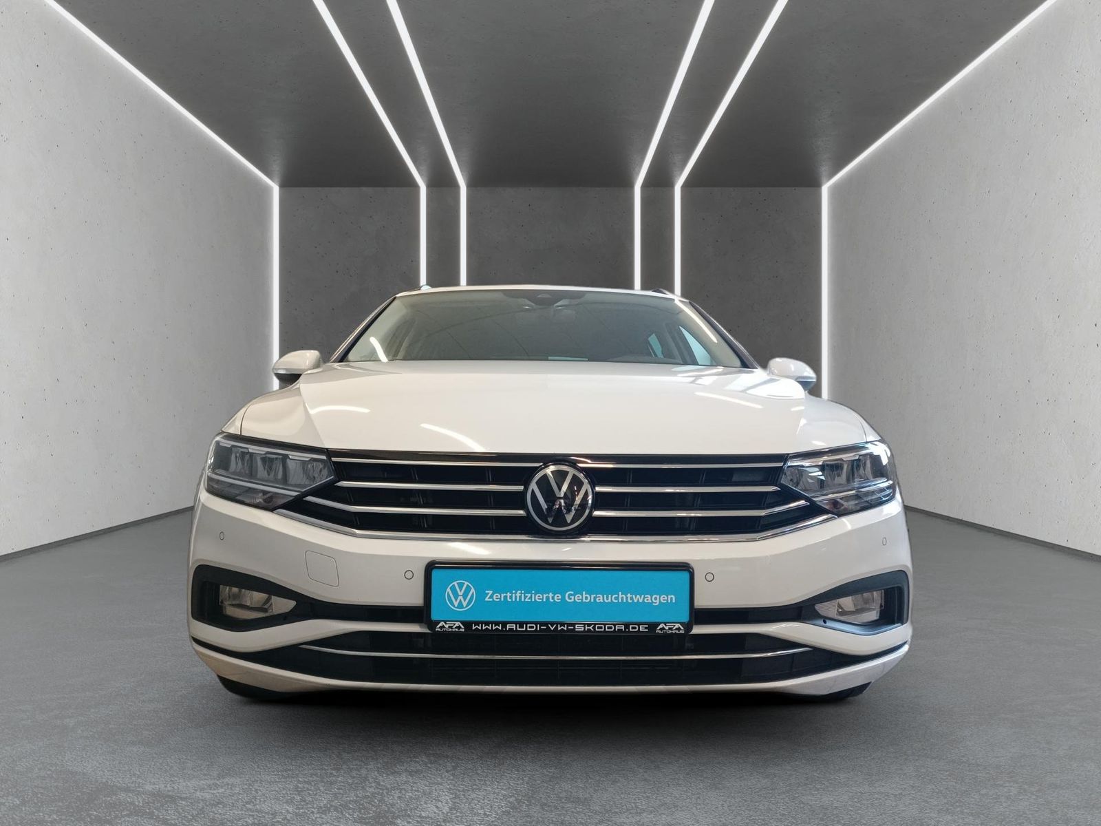 Volkswagen Passat - Bild 6