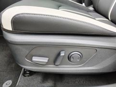 KIA Sportage GT-Line 4WD Vollausstattung-AHK-Head Up