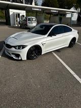 BMW M4 Competition - BMW M4 Gebrauchtwagen in Stuttgart