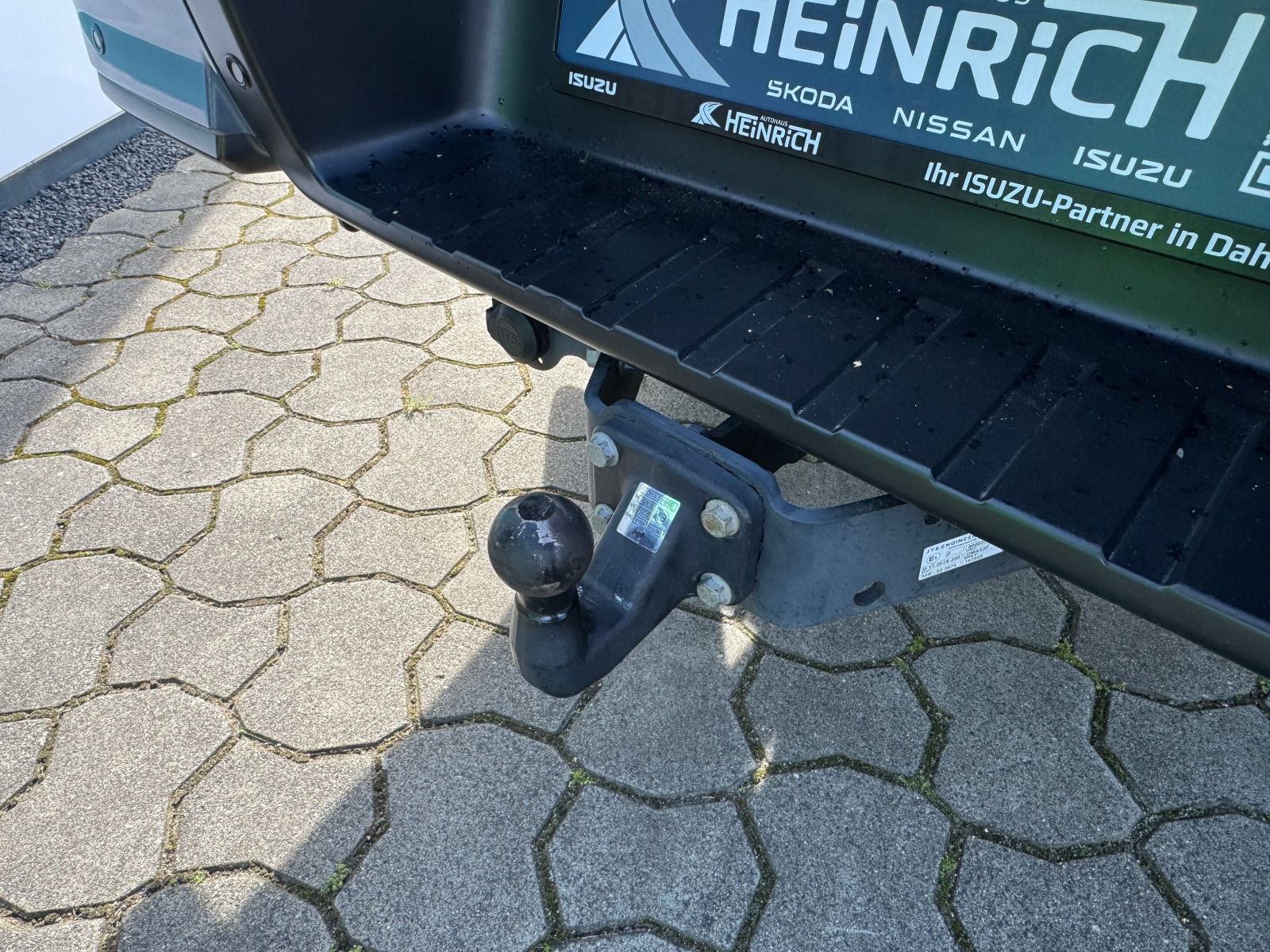 Fahrzeugabbildung Isuzu D-Max 1.9 TD Double Cab 4WD LS Automatik