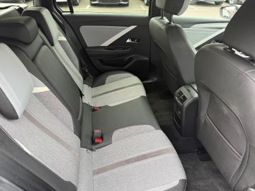 Opel Astra L Sports Tourer Elegance+LED+LkHz+Nav+Temp