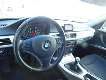 BMW 318 - 9