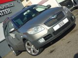 Skoda Roomster Scout DSG  1.Hand Panoramadach HU neu - Skoda Roomster mit Benzin-Antrieb: Kleinbus, Automatik