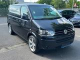 Volkswagen T5 Bus CaravelleComfortline~6SITZER~NAVI~AHK~DSG - VW T5 Gebrauchtwagen in Wiesbaden
