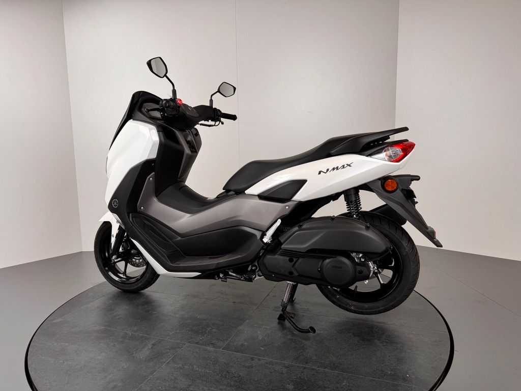 Fahrzeugabbildung Yamaha N-MAX 125 *AKTIONSPREIS *ab 49,- € mtl.