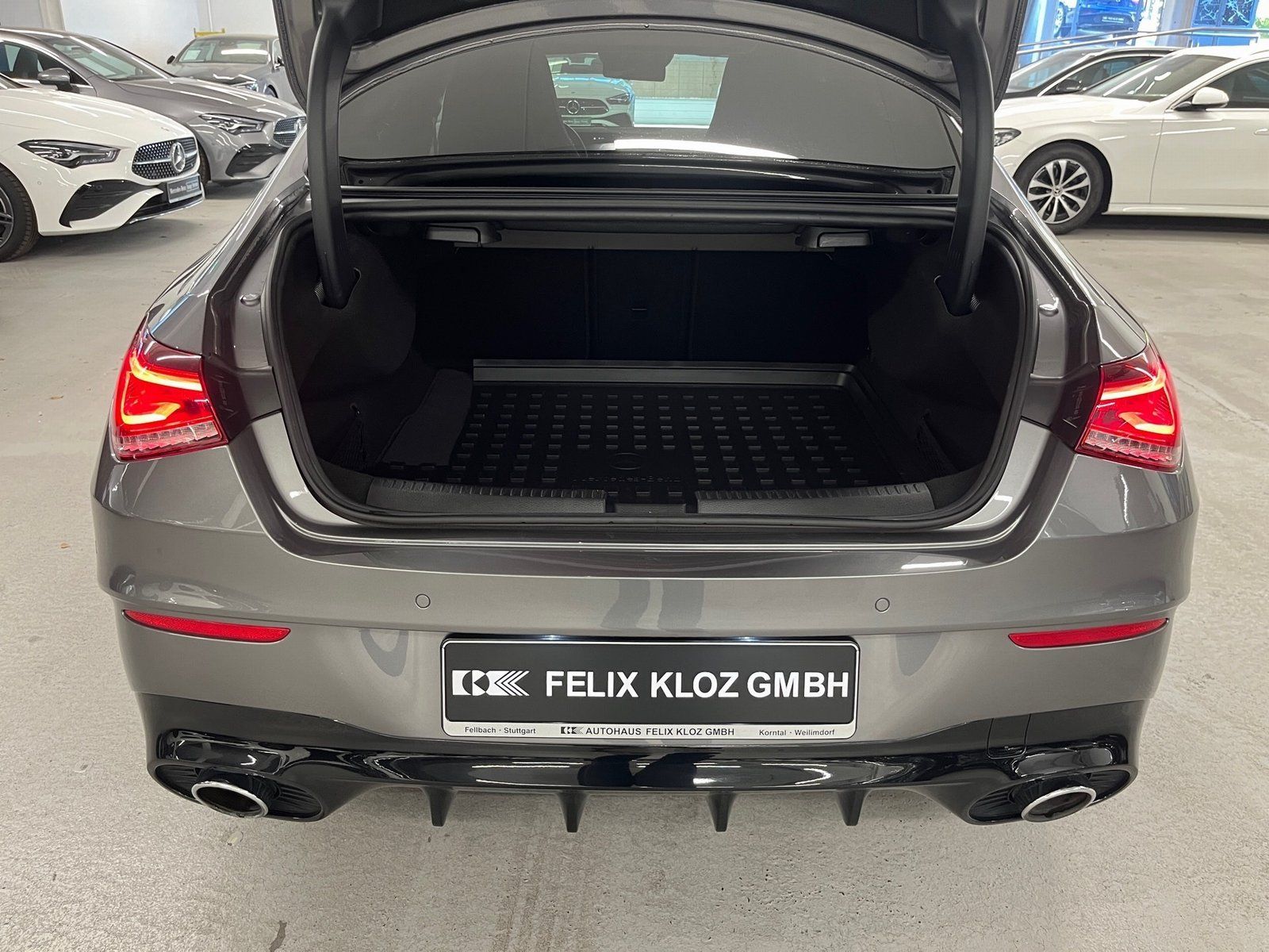 Fahrzeugabbildung Mercedes-Benz CLA 35 AMG 4M*Pano*Burmester*Distro*360*MLB*Ride