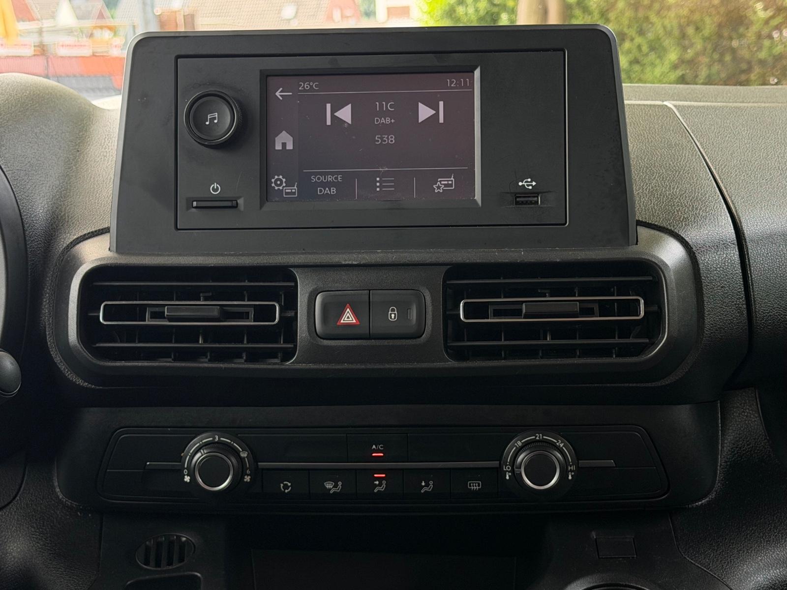 Citroën ë-Berlingo 136 FEEL M 2x Schiebetür Klima