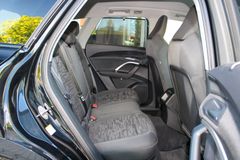 AUDI Q5 2.0 TDI / S-LINE / 21"/ BUSINESS/ AHK