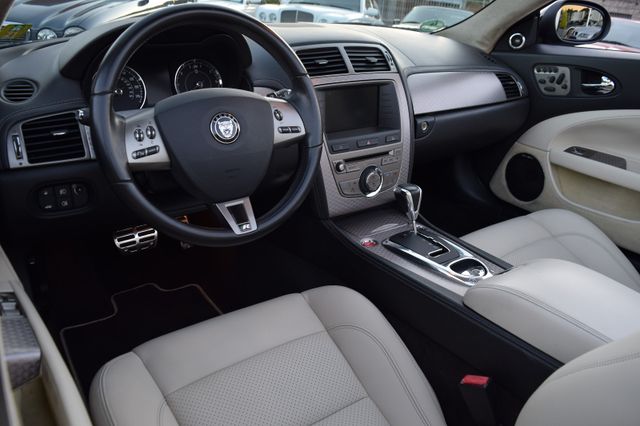Fahrzeugabbildung Jaguar XKR Cabriolet Portfolio/Seltene Sonderserie