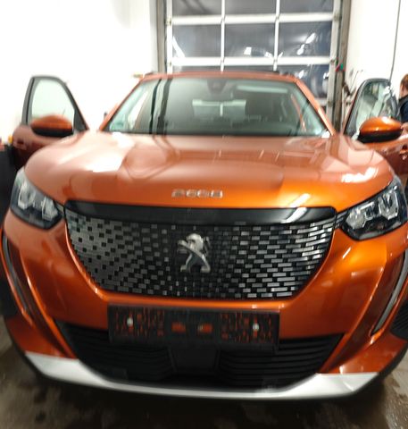 Peugeot 2008 Allure*Parkassistent*DAB+*Head UP