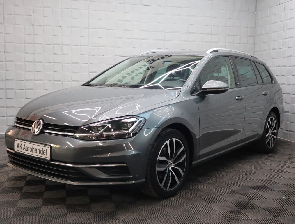 Image of Volkswagen Golf