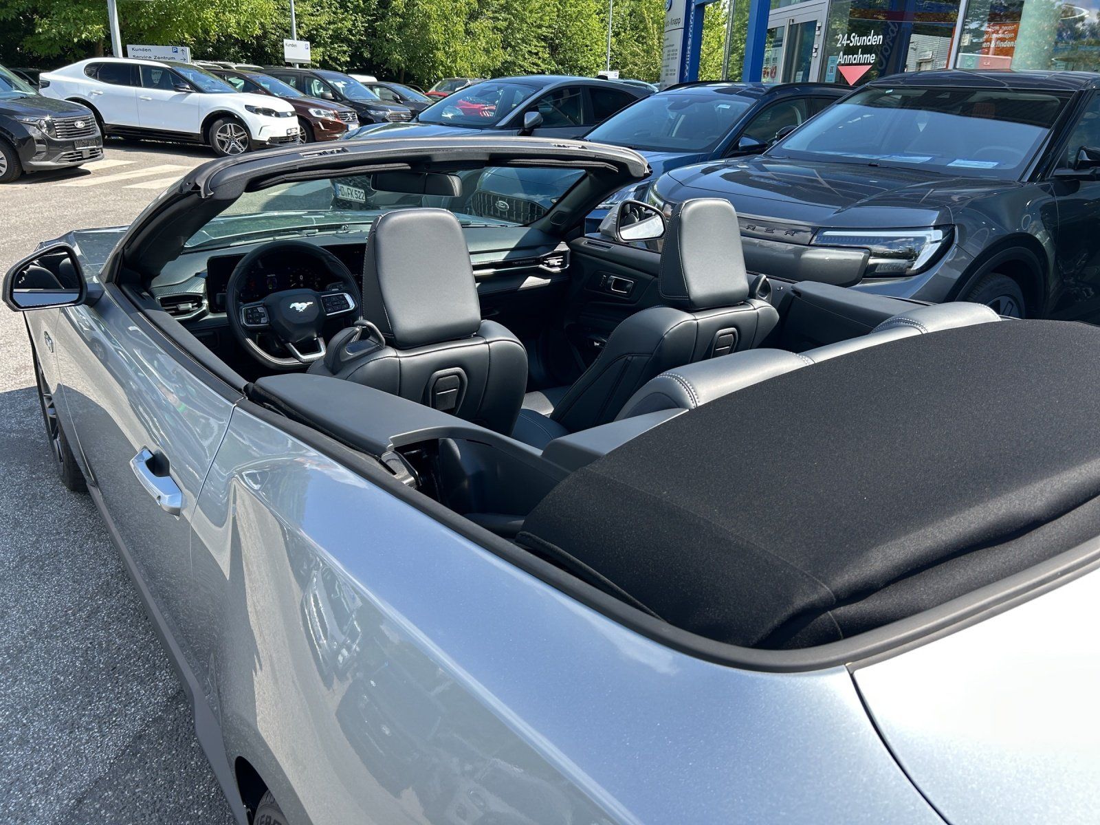 Fahrzeugabbildung Ford Mustang Convertible GT Cabrio Magned Ride