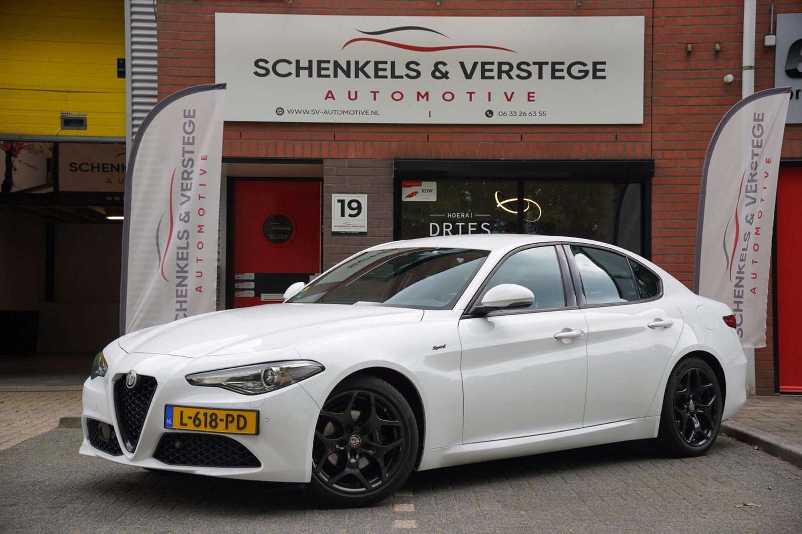 Alfa Romeo Giulia 2.2 Sprint / BTW / Trekhaak / 18'Inch / A