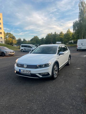 Volkswagen VW Passat Alltrack 2.0