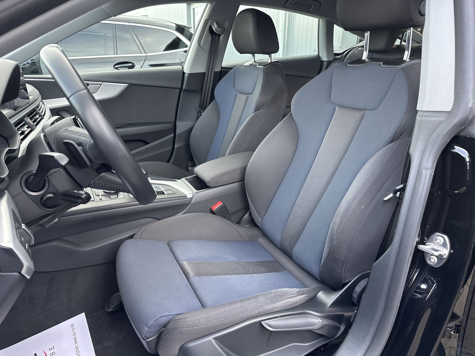 Fahrzeugabbildung Audi A5 SpB 40 TFSI Sport LED+SHZ+TEMPOMAT+18ZOLL+APS