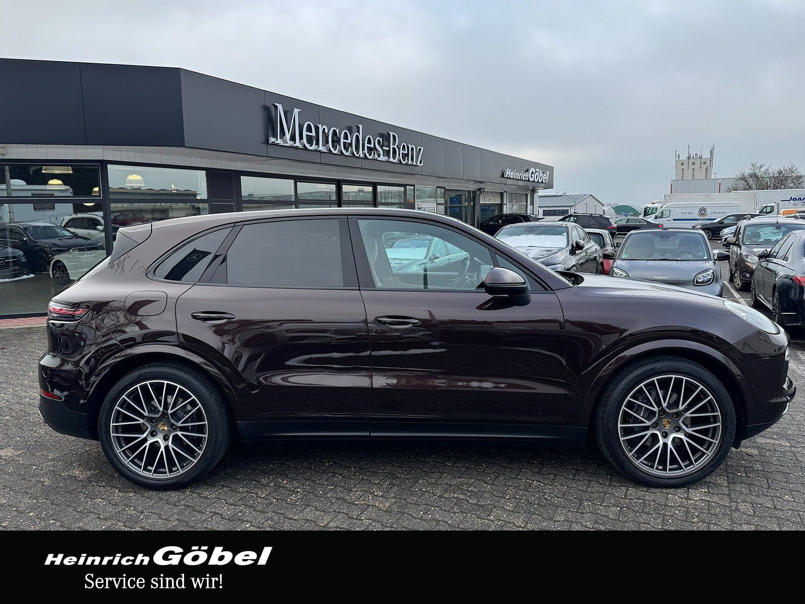 Fahrzeugabbildung Porsche Cayenne OPF 1 Hand PZ SCHECKHEFTGEPFLEGT