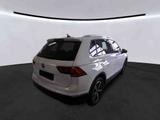 Volkswagen Tiguan DSG Active Kamera/ACC/Ambiente/DAB+ - Volkswagen Tiguan: Active