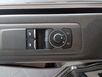 Ford Tourneo Custom L1 Active MATRIX B&O