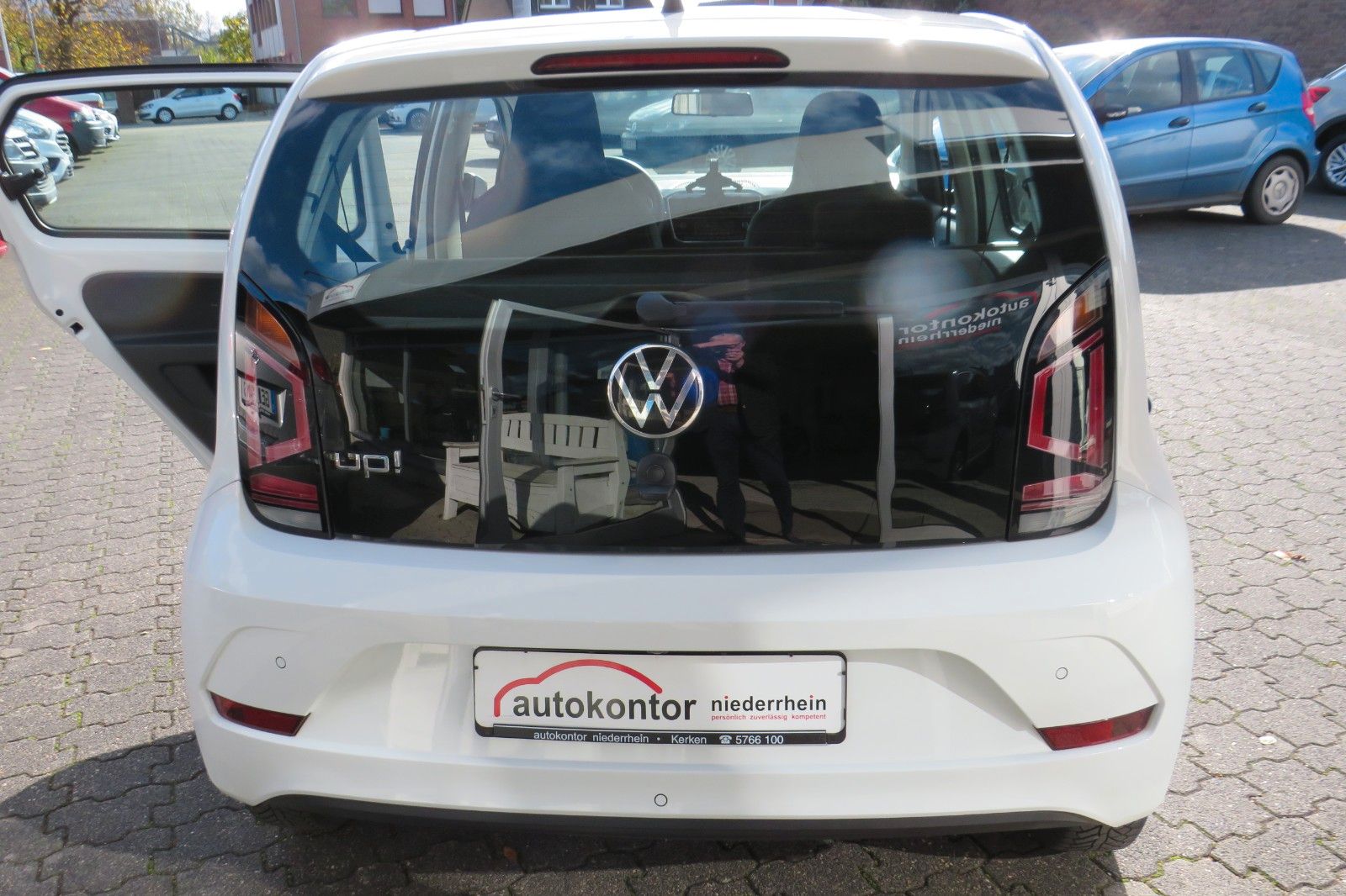 Fahrzeugabbildung Volkswagen up! GRA KLIMA PDC NOTBREMS APP-CONNECT 1.HD