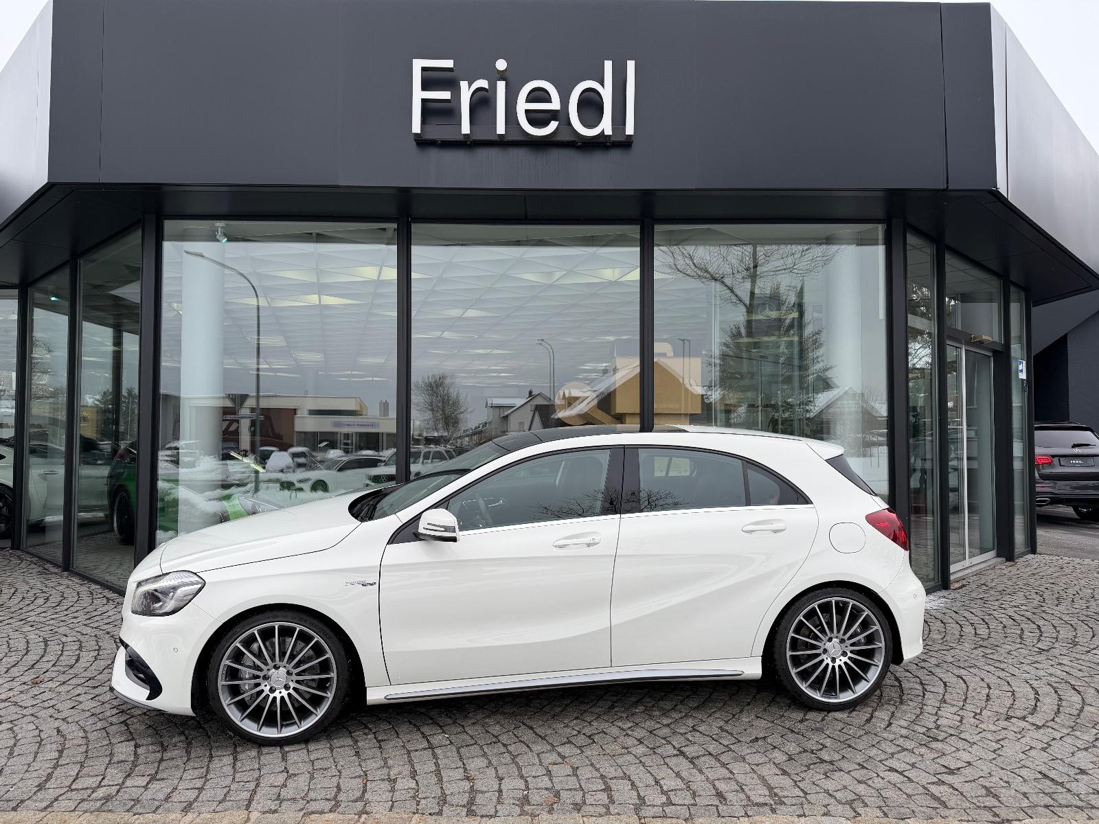 Mercedes-Benz A45 AMG 4M Sport Aga, Pano, Kamera, LED, Keyless