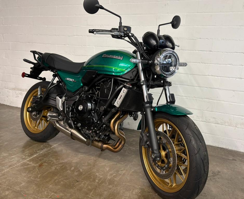 Kawasaki Z650 RS # 35kW # top Zustand! #