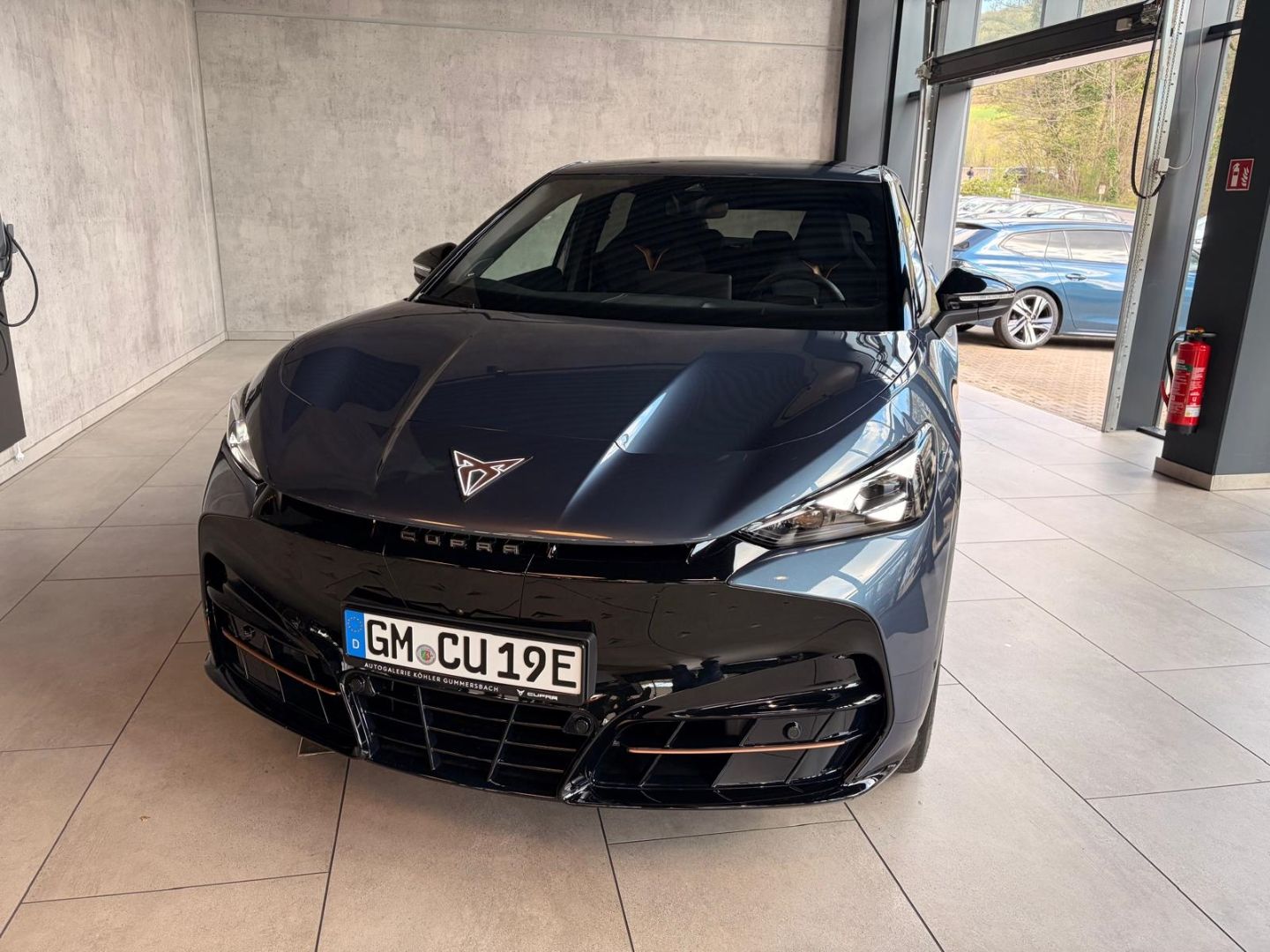 Cupra Tavascan VZ 4Drive 250 kW ( 340 PS ) 77kWh Autom imagem 2