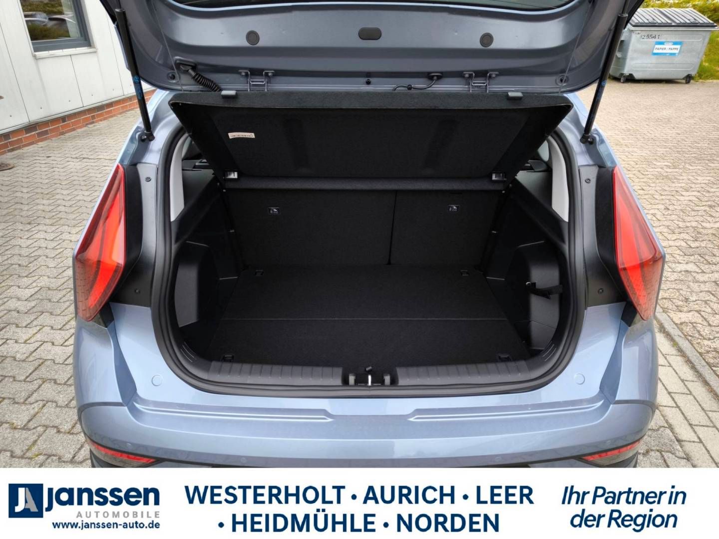 Fahrzeugabbildung Hyundai BAYON FL (MY25) 1.0 T-GDI (100 PS) 6-MT 2WD Tren