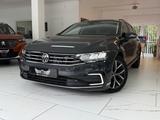 Volkswagen Passat Variant GTE Garantie bis 10.2026 - mit Hybrid-Antrieb: Kombi, Garantie