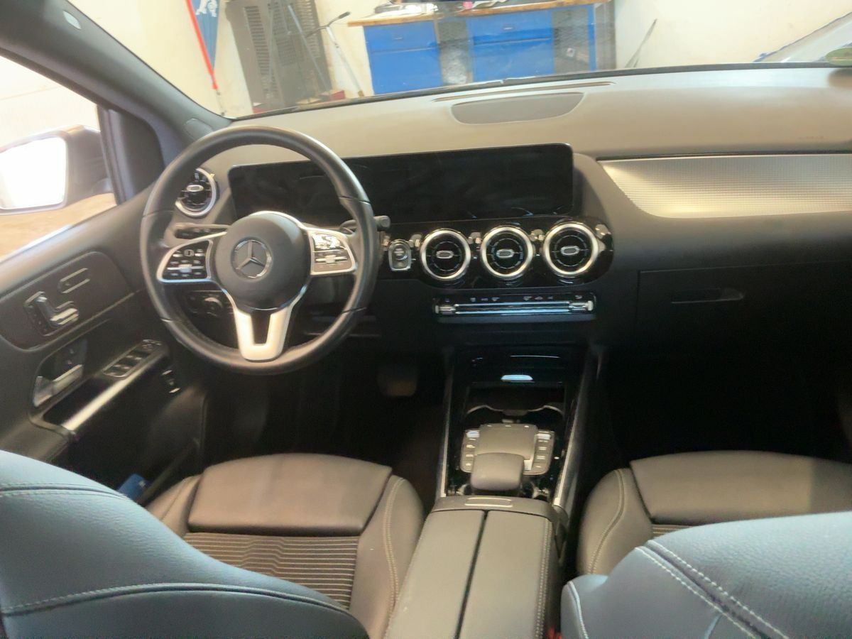 Fahrzeugabbildung Mercedes-Benz B 180 7G Progr HighEndMBUX Memo KeyGo el.Heckkla