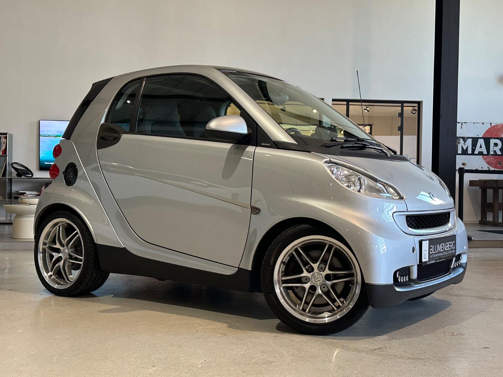Smart ForTwo coupe Brabus *Panorama,Navi,SHZ,Tempomat*