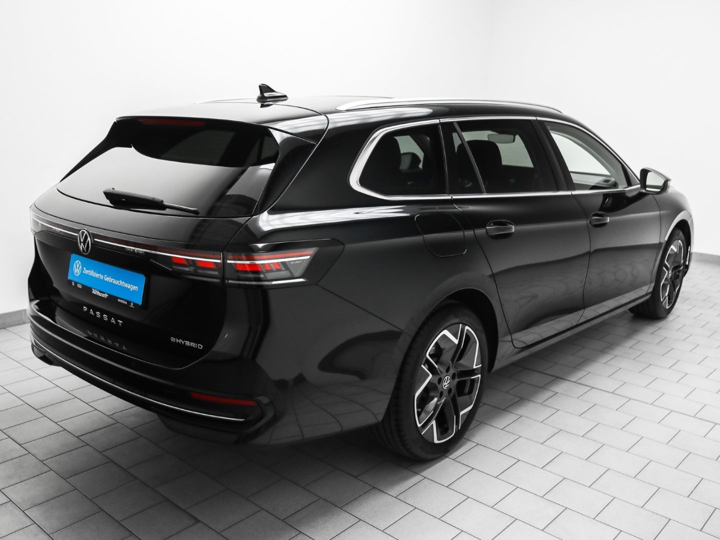 Volkswagen Passat 1.5 TSI eHybrid Elegance AHK Leder Massag foto 5
