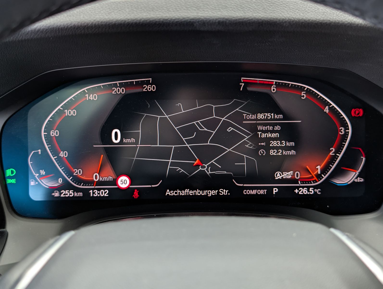 Fahrzeugabbildung BMW 320 i Sport Line Shadow H&K PANO ACC LEDER KAM