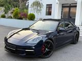 Porsche Panamera 4 Sport Turismo - - Porsche Panamera mit Benzin-Antrieb: Kombi