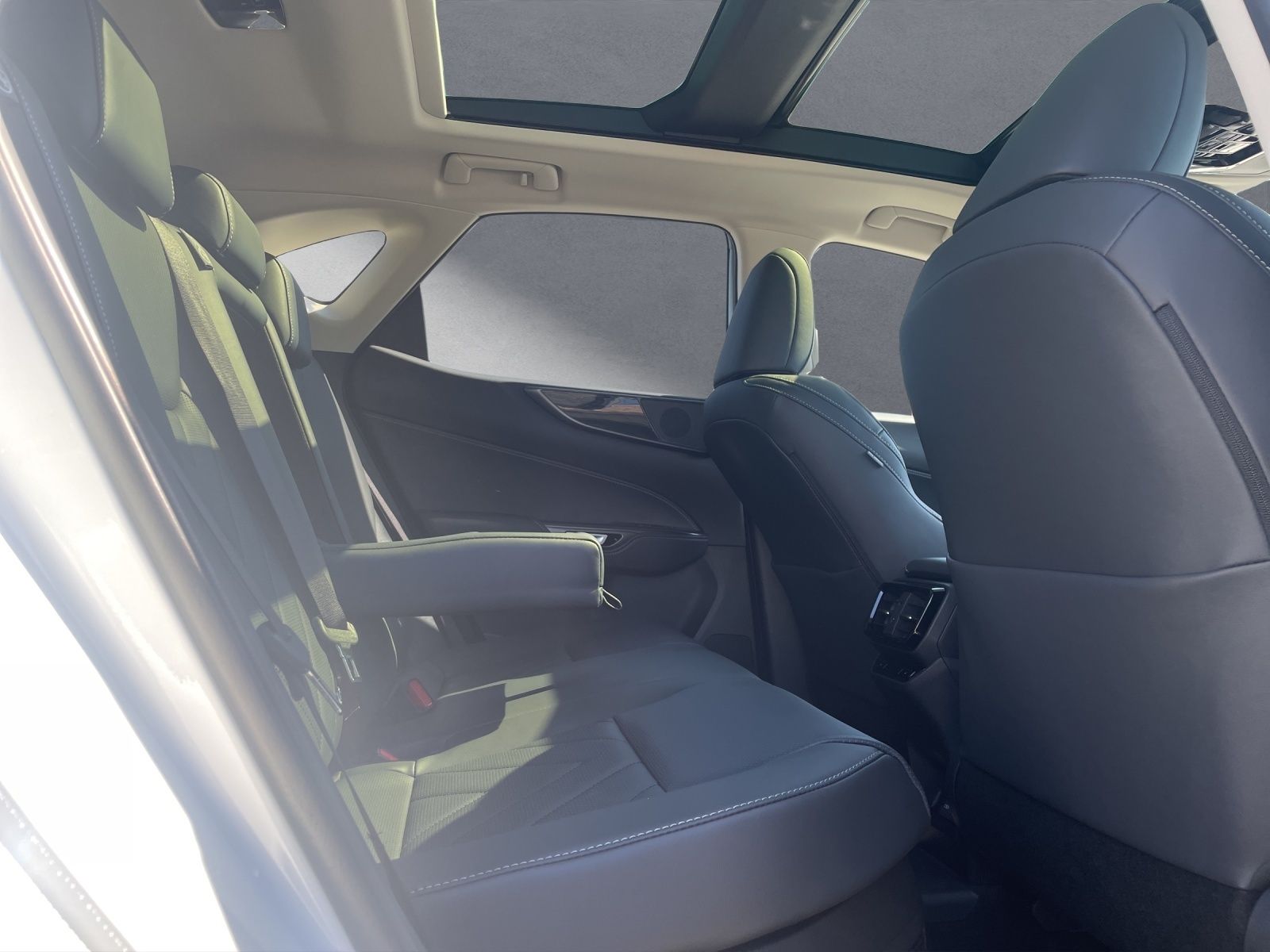 Lexus NX 450h - Bild 17