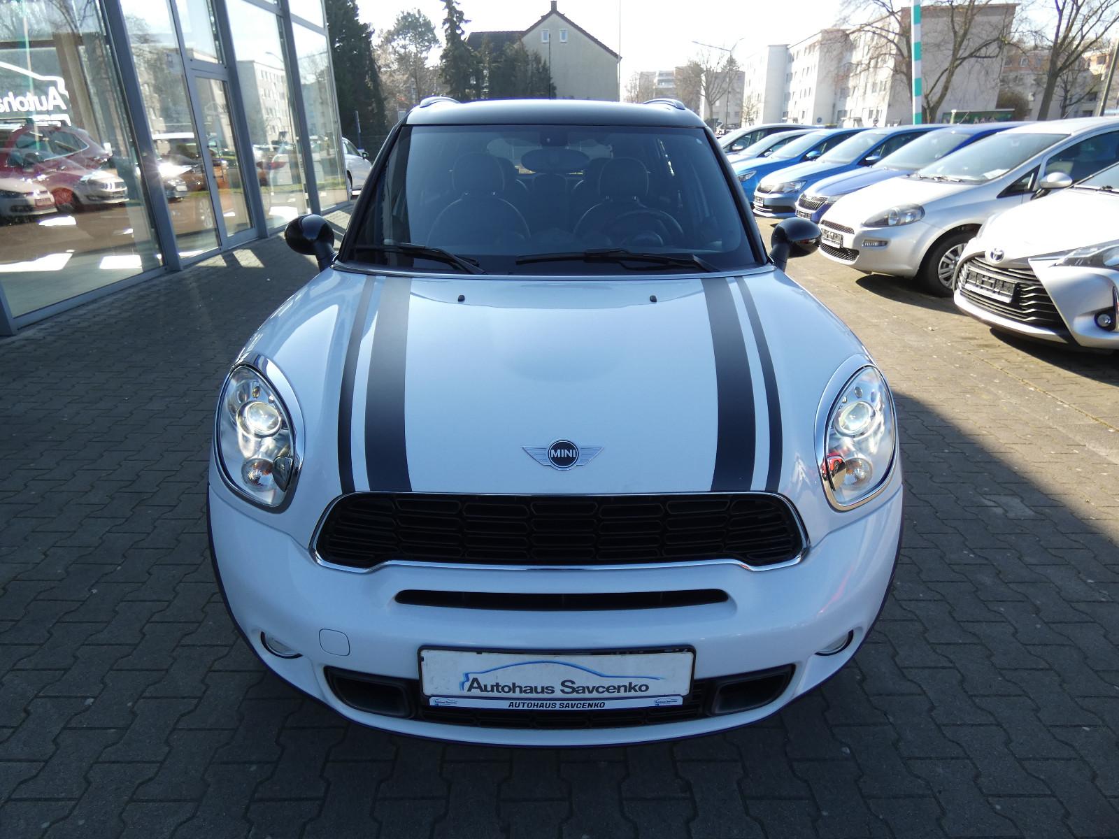 MINI Cooper S Countryman*PANORAMA*XENON*LEDER*NAVI*5T