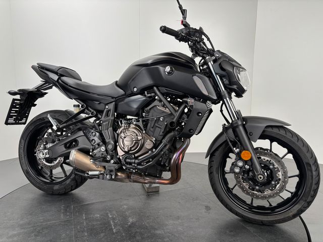 Yamaha MT-07 *1. HAND *TOP-ZUSTAND