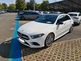 Mercedes-Benz A 220 4MATIC DCT - - Mercedes-Benz A 220 von privat