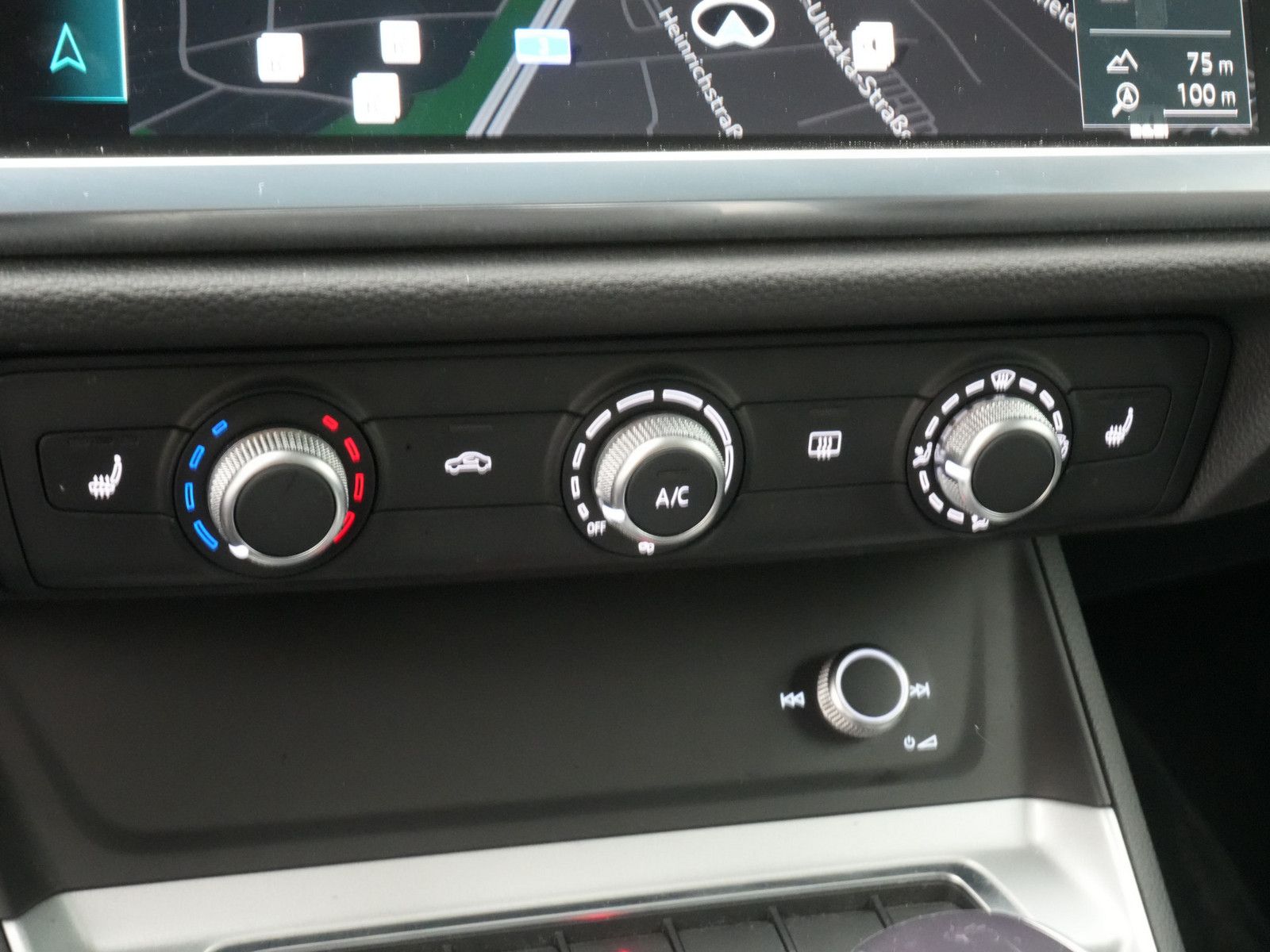 Audi Q3 Sportback VIRT ACC NAVI ACC LED PDC foto 12