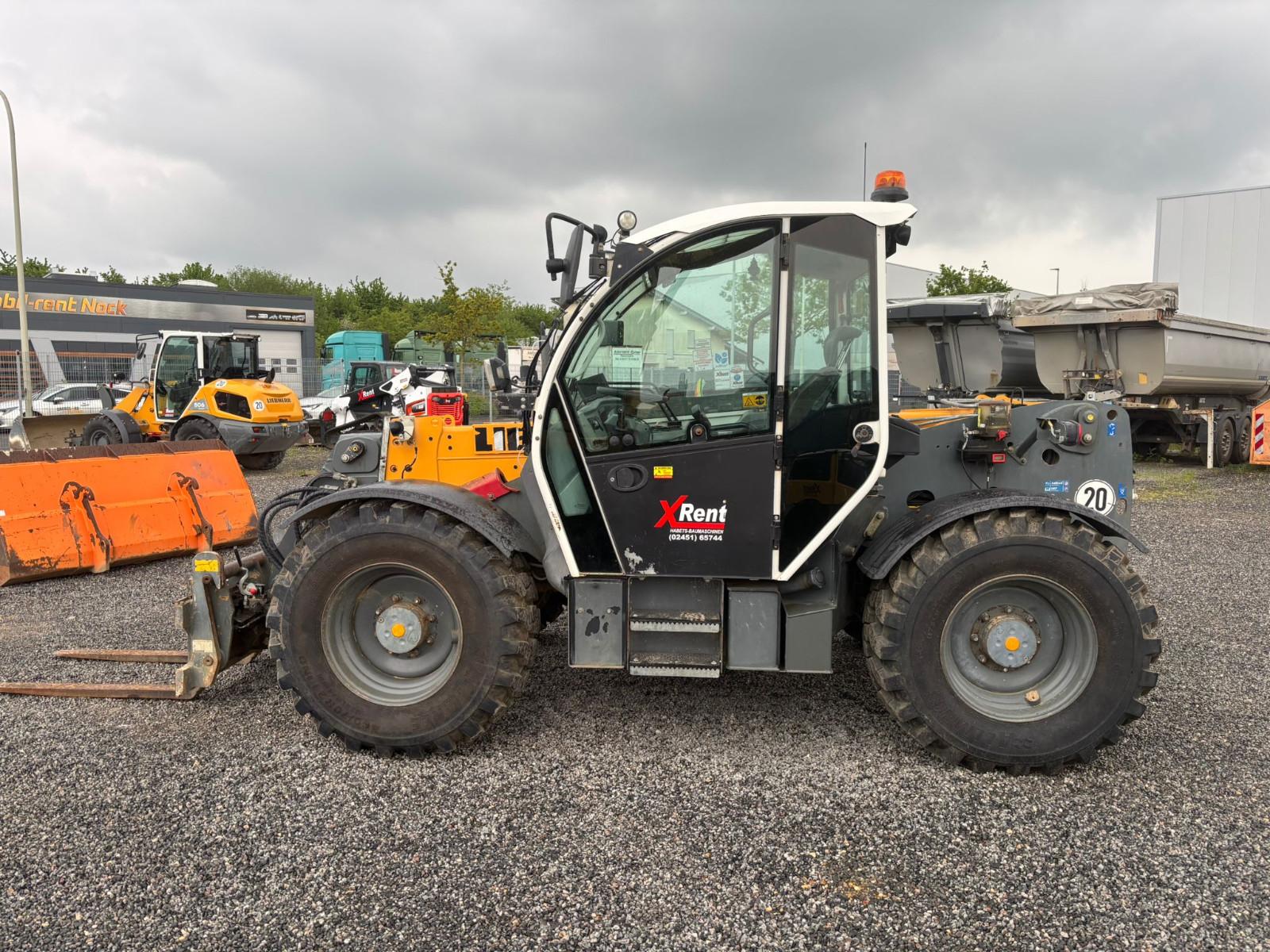 Liebherr T32 - 7S