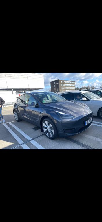 Image of Tesla Model Y