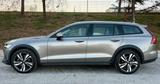 Volvo V60 Cross Country D4 AWD Geartronic Busine - Volvo V60 Cross Country aus 2019