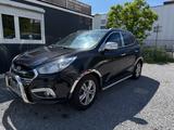 Hyundai ix35 Premium AWD/AUT/NAVI/PDC/DHZ - Hyundai ix35 in Stuttgart