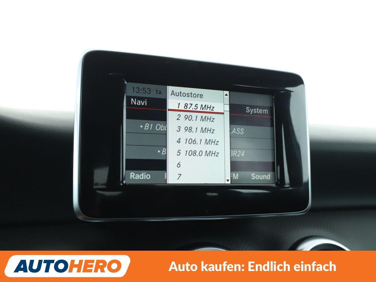 Mercedes-Benz A 180 BlueEfficiency Urban Aut.*NAVI*BI-XENON*