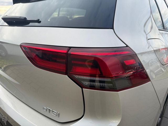 Golf 8 VIII Move 1.0 eTSI ACC RearView Navi
