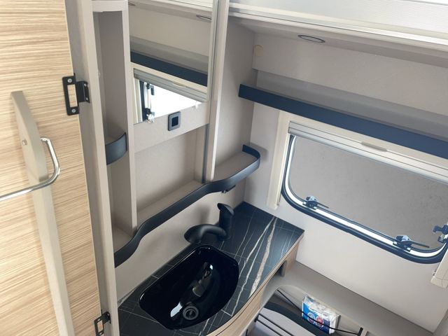 HYMER  ERIBA  HYMERCAR ERIBA Touring 420 Urban 