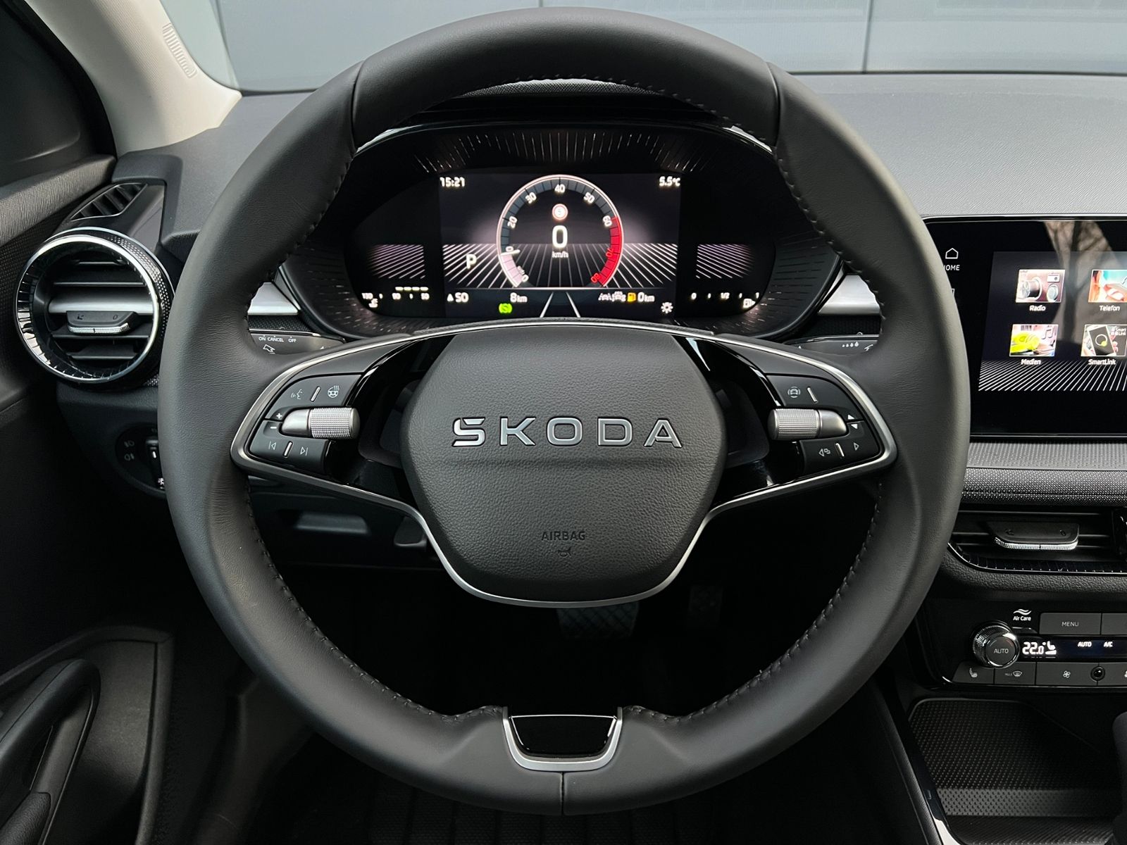 Fahrzeugabbildung SKODA Fabia Selection Edition 130 1.0 TSI DSG *Garanti