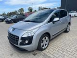 Peugeot 3008 Premium 2.0HDI,AHK,Navi,Klimaauto - Peugeot 3008: Premium