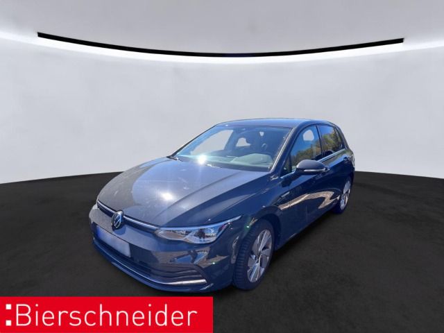 Volkswagen Golf 8 1.5 TSI Style ACC NAVI SHZ CAM LED+
