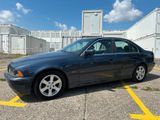 BMW 530i 1 Hand Schalter Leder nur 110Tkm - BMW 530 aus 2001: 530i