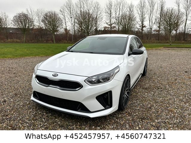 Kia pro cee'd / ProCeed